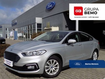 Ford Mondeo V Sedan Facelifting 2.0 EcoBlue 150KM 2020 Ford Mondeo Dealer, VAT 23, 2.0 EcoBlue 150 KM...