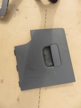 KLAPKA SCHOWKA VW TOURAN I 1T0867461 (X)