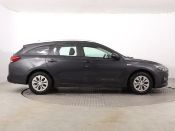 Hyundai i30 III Wagon Facelifting 1.5 DPI 110KM 2021 Hyundai i30 1.5 DPI, Salon Polska, Serwis ASO, zdjęcie 5