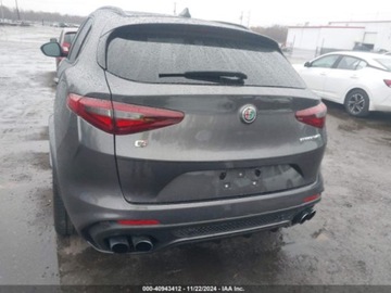 Alfa Romeo Stelvio 2022 Alfa Romeo Stelvio Quadrifoglio 2022 2.9l 2.9 Benzyna 505KM, zdjęcie 1