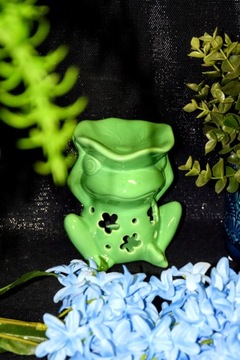 KOMINEK CERAMICZNY NA OLEJEK LUB WOSK ŻABA ZIELONY
