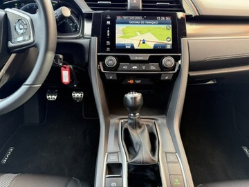 Honda Civic X Hatchback 5d 1.0 VTEC TURBO 126KM 2019 Honda Civic Igła*Navi*Tylko 65000km, zdjęcie 16