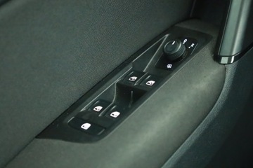 Volkswagen Touran III 1.5 TSI EVO 150KM 2021 VW Touran 1.5 TSI, Salon Polska, Serwis ASO, zdjęcie 11