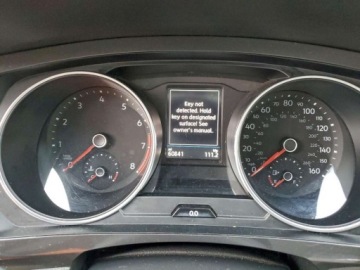 Volkswagen Tiguan II 2021 Volkswagen Tiguan 2021 VOLKSWAGEN TIGUAN SE 2.0 Benzyna 184KM, zdjęcie 8