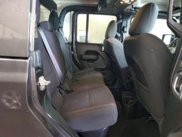 Jeep Gladiator 2023 Jeep Gladiator RUBICON 2023 3.0 Diesel 260KM, zdjęcie 10