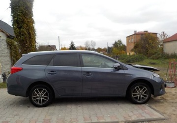 Toyota Auris II 2015 Toyota Auris Okazja 1.8 Hybryda 98KM, zdjęcie 12