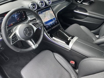 Mercedes Klasa C W206 Limuzyna 1.5 180 170KM 2025 MERCEDES-BENZ C Klasa 180 Avantgarde 1.5 (170KM) 2025, zdjęcie 5