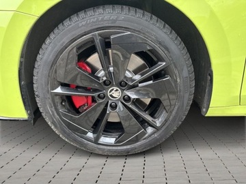Skoda Octavia IV RS Liftback 2.0 TSI 245KM 2023 Skoda Octavia RS Selection SmartLink Tempomat ACC Virtual Matrix Kes, zdjęcie 20