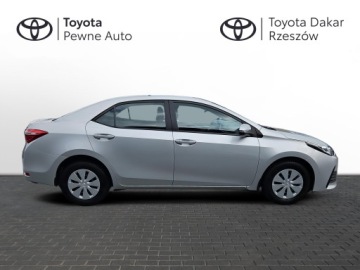 Toyota Corolla XI Sedan Facelifting 1,6 Valvematic 132KM 2017 Toyota Corolla 1.6 Active EU6 Seria E16 (2012-2019, zdjęcie 5