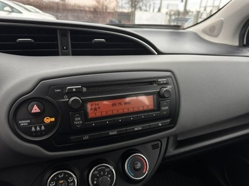 Toyota Yaris III Hatchback 5d Facelifting 1.33 Dual VVT-i 99KM 2015 Toyota Yaris 1.3 benz 99KM|Klima|Isofix|Salon PL, zdjęcie 24