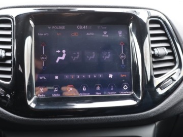 Jeep Compass II SUV 1.4 Multiair 170KM 2017 Jeep Compass 1.4 MultiAir, Salon Polska, zdjęcie 17
