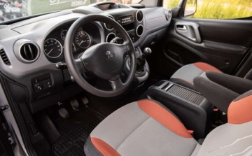 Peugeot Partner II Tepee Facelifting 2015 1.6 BlueHDi 100KM 2016 Peugeot Partner 1.6HDI 100KM Rampa dla Osob Niepelnosprawnych PEFRON Va, zdjęcie 14