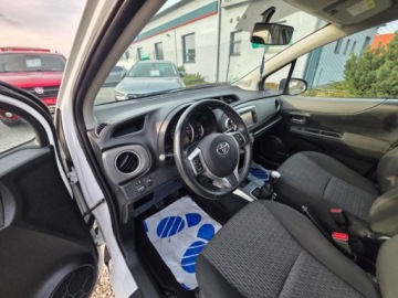 Toyota Yaris III Hatchback 5d Facelifting 1.0 VVT-i 69KM 2014 Toyota Yaris 1.0 69Ps 5Drz Biala Klimatyzacja Elektryka Alu Piekna Gwaranc, zdjęcie 8