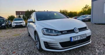 Volkswagen Golf VII GTD 5d 2.0 TDI-CR BlueMotion Technology 184KM 2016 Volkswagen Golf Volkswagen Golf GTD (BlueMotion Technology) 2.0 Diesel, zdjęcie 3