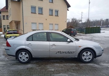Ford Mondeo III Sedan 2.0 145KM 2001 Ford Mondeo Zarejestrowany - ubezpieczony - benzyna 2.0 Benzyna 145KM, zdjęcie 7