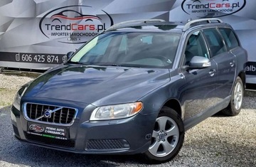 Volvo V70 III Kombi 2.0 145KM 2008 Volvo V70 2.0 145 KM bezwypadkowy serwisowany Oplacony 2.0 Benzyna 145KM, zdjęcie 3