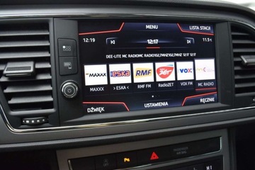 Seat Leon III ST Facelifting 1.5 EcoTSI 130KM 2020 Seat Leon SalonPL ST TSI 130KM Xcellence Pakiet Zimowy ACC LED Comfort Dea, zdjęcie 16