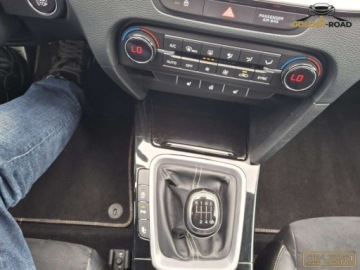 Kia Ceed III Hatchback 1.5 T-GDI 160KM 2021 Kia Ceed 1,5 T-gdi GT line alcantara kamera JBL navi alu oplacona 1.5, zdjęcie 16