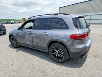 Mercedes GLB 2022 Mercedes-Benz GLB 250 4matic 2022 2.0 Benzyna 221KM, zdjęcie 1