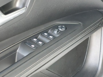 Peugeot 3008 II 2019 Peugeot 3008 2.0 HDI 180KM Automat/Full LED/Niski, zdjęcie 12