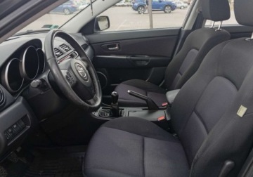 Mazda 3 I Sedan 1.6 MZ-CD 109KM 2006 Mazda 3 Zarejestrowany - ubezpieczony 1.6 Diesel 109KM, zdjęcie 16