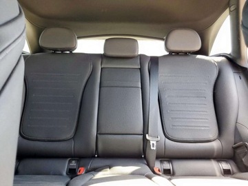 Mercedes GLC C254/X254 2023 Mercedes-Benz GLC 300 2023 2.0l 2.0 Benzyna 255KM, zdjęcie 10