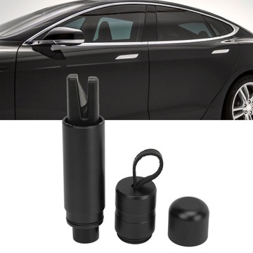 Разбиватель стекол автомобиля.