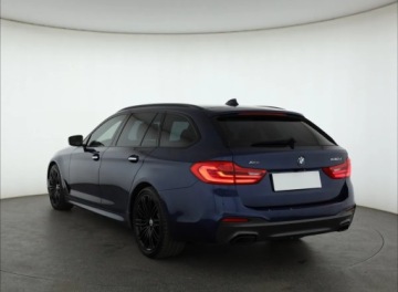 BMW Seria 5 G30-G31 Touring 530d 265KM 2017 BMW 5 530d xDrive, Salon Polska, Serwis ASO, zdjęcie 3