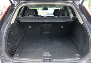 Volvo XC60 II Crossover Plug-In Facelifting 2.0 T8 455KM 2023 Volvo XC 60 T8 Plug-In AWD 300155KM Ultimate BRIGHT Gwarancja FV23 2.0, zdjęcie 17