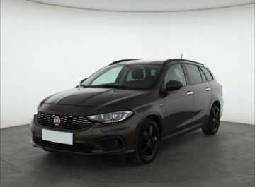 Fiat Tipo II Station Wagon 1.4 T-Jet 120KM 2017 Fiat Tipo 1.4 T-Jet, Salon Polska, Klima, zdjęcie 1