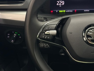 Skoda Superb III Kombi Plug-In Hybrid 1.4 TSI Plug-In-Hybrid 218KM 2022 Skoda Superb Ambition Plug In / 1 właściciel / Sal, zdjęcie 21