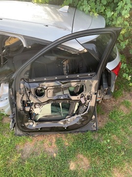 BMW X6 E71 DVEŘE PRAVÝ PŘEDNÍ