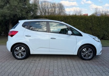 Kia Venga Mikrovan 1.4 DOHC CVVT 90KM 2015 Kia Venga 1.4 90KM Navi Panorama Kamera KEY Bezwypadkowy Dla wymagajacy, zdjęcie 5