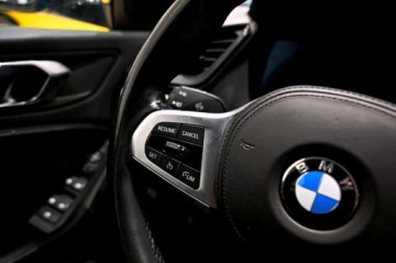 BMW Seria 2 G42-U06 Active Tourer 1.5 218i 136KM 2021 BMW Seria 2 218iFV23Step TronicLED Fog LightsShadow-LineModel M Sport, zdjęcie 4