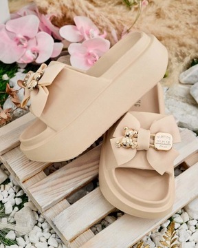 ТАПОЧКИ ЖЕНСКИЕ РЕЗИНОВЫЕ С БАНТОМ APIS 38/39