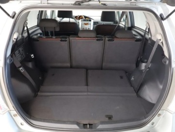 Toyota Verso Minivan 2.0 D-4D 126KM 2011 Toyota Verso 2.0 D-4D, 7 miejsc, Klima, zdjęcie 14