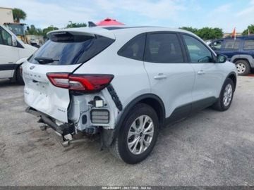 Ford Escape III 2025 Ford Escape 2025 Ford Escape Active AWD 1.5 Benzyna 80KM, zdjęcie 4