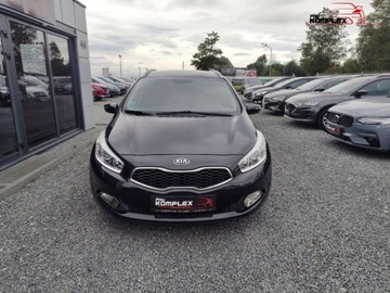 Kia Ceed II Kombi 1.6 CRDi 128KM 2014 Kia Ceed 1.6 CRDI 128KM Automat Xenon Navi Kamera Cofania 1.6 Diesel 128KM, zdjęcie 2
