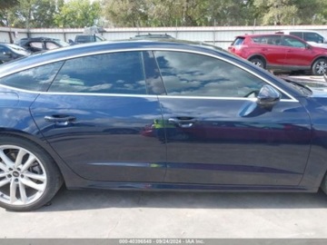 Audi A7 C8 2022 Audi A7 Sportback Premium Plus, 2022r., 4x4, 3.0L 3.0 Benzyna 335KM, zdjęcie 4