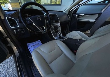 Volvo XC60 I SUV Facelifting 2.0 D4 DRIVE-E 190KM 2017 Volvo XC 60 2.0 D 190KM D4automat skora NAVI bezwypadkowy 2.0, zdjęcie 32