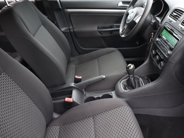 Volkswagen Golf VII Variant 1.6 TDI CR DPF BlueMotion Technology 105KM 2013 VW Golf 1.6 TDI, Salon Polska, Klima, zdjęcie 8