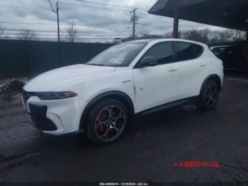 Alfa Romeo 2024 Alfa Romeo Tonale 2024 r., 1,3L VELOCE EAWD PLUG IN 1.3 Hybryda 285KM