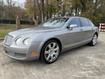 Bentley Continental I 2007 Bentley Flying Spur 2007 6.0l 6.0 Benzyna 552KM, zdjęcie 3
