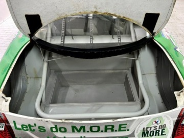 Ford Fusion 2011 Ford Fusion NASCAR RACE CAR, zdjęcie 13