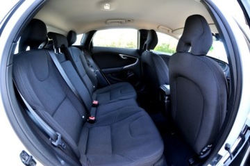 Volvo V40 II Hatchback 1.6 D2 115KM 2013 Volvo V40 1,6Hdi 115KM Digital Kamera Navi, zdjęcie 9