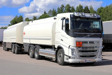 СПИРАЛЬНЫЙ КАБЕЛЬ ПРИЦЕПА МЕТАЛЛИЧЕСКИЙ РАЗЪЕМ 7-ПОНЯТНЫЙ ТИП N 4м
