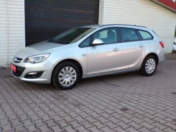 Opel Astra J Sports Tourer Facelifting 1.4 Turbo ECOTEC 140KM 2014 Opel Astra Navigacja /Gwarancja /Serwis /1,4, zdjęcie 8