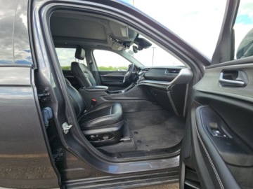 Jeep Grand Cherokee V 2023 Jeep Grand Cherokee L Limited 2023 3.6 Benzyna 293KM, zdjęcie 16