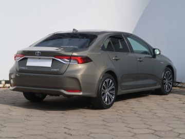 Toyota Corolla XII Sedan 1.8 Hybrid 122KM 2020 Toyota Corolla 1.8 Hybrid, Salon Polska, zdjęcie 4