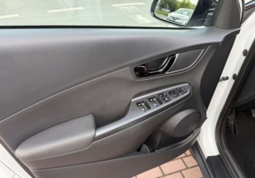 Hyundai Kona I Crossover 1.0 T-GDI 120KM 2018 Hyundai Kona 1.0i NAVI Kamera Full led 63.000 km Benzyna 120KM, zdjęcie 16